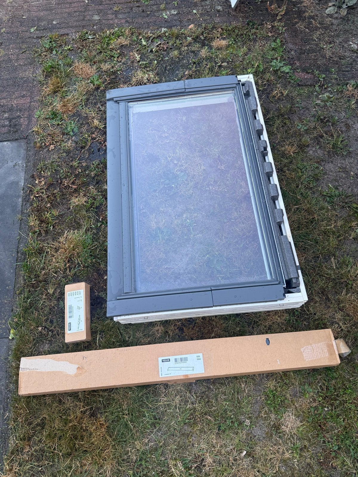 Nieuw Velux Dakraam GGL SK01 114x70 zonder gootstukken, Ophalen, Minder dan 80 cm, 80 tot 120 cm, Nieuw