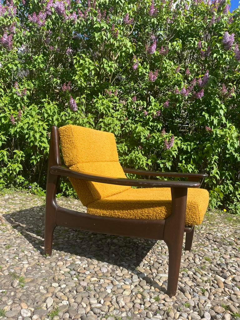 Deense fauteuil vintage design stoel teddy boucle, Ophalen, 75 tot 100 cm, Zo goed als nieuw, Stof