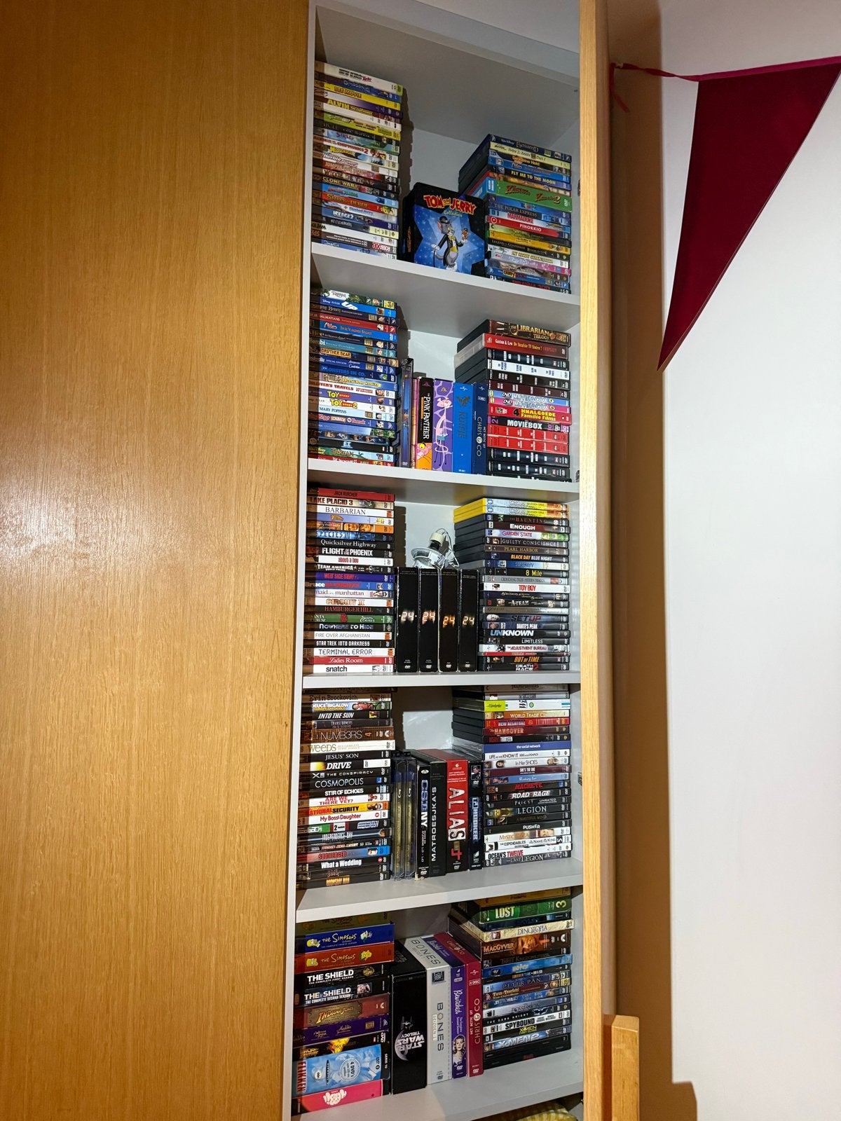+250 DVD’s (collectie) | Disney, Pixar, Star Wars & Boxsets, Cd's en Dvd's, Ophalen, Alle leeftijden, Overige genres, Spaans