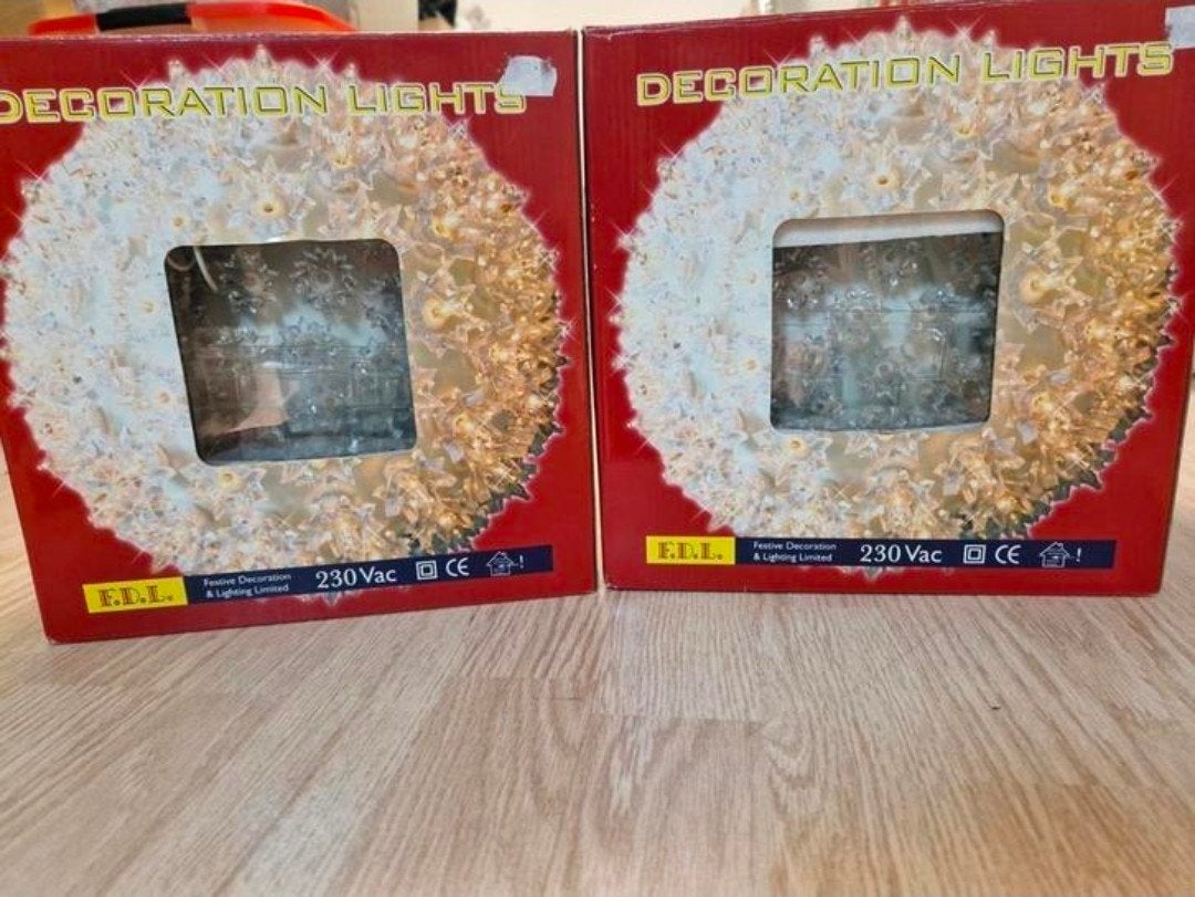 Nieuw in doos 2 grote lichtbollen ijswit > Gaan per stuk, Diversen, Ophalen, Nieuw