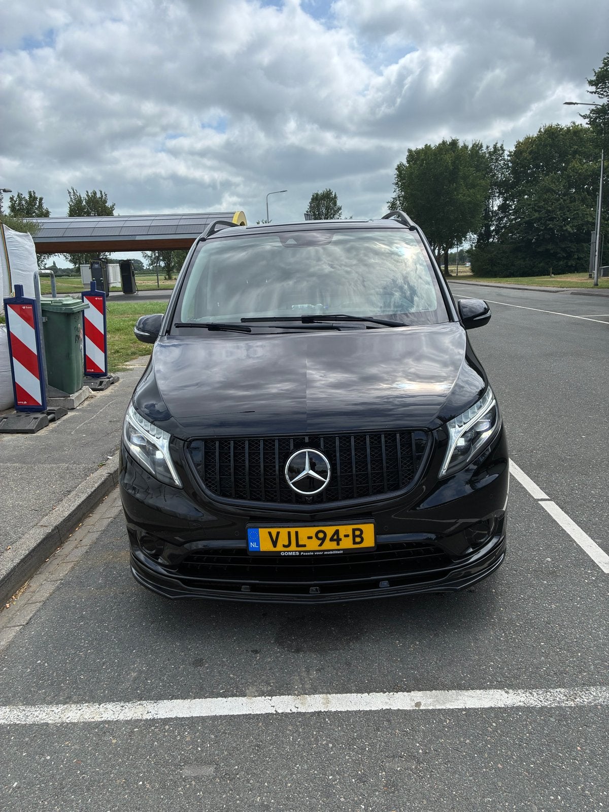 Mercedes-Benz Vito 2021 L3 114cdi / financial lease overname, Automaat, 4 cilinders, Overige bekleding, Zwart
