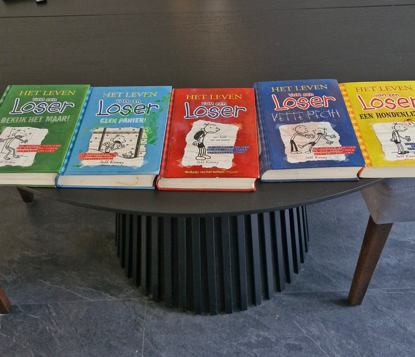 Het Leven van een Loser - 5-delige boekenreeks, Boeken, Ophalen of Verzenden, Zo goed als nieuw, Jeff Kinney, Fictie
