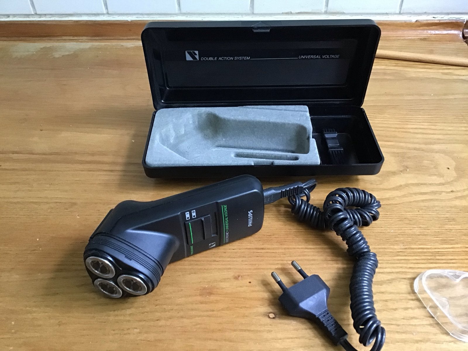 Philips Scheerapparaat met etui - Vintage, Ophalen of Verzenden, Gebruikt, Scheren en Epileren