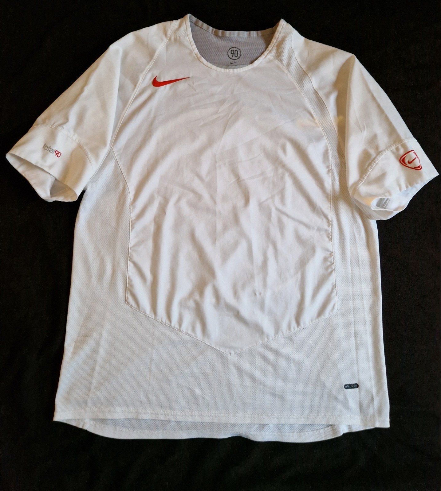 Origineel Nike Sportshirt - Total90 shirt 2004, Kleding | Heren, Sportkleding, Maat 52/54 (L), Wit, Nike, Ophalen of Verzenden
