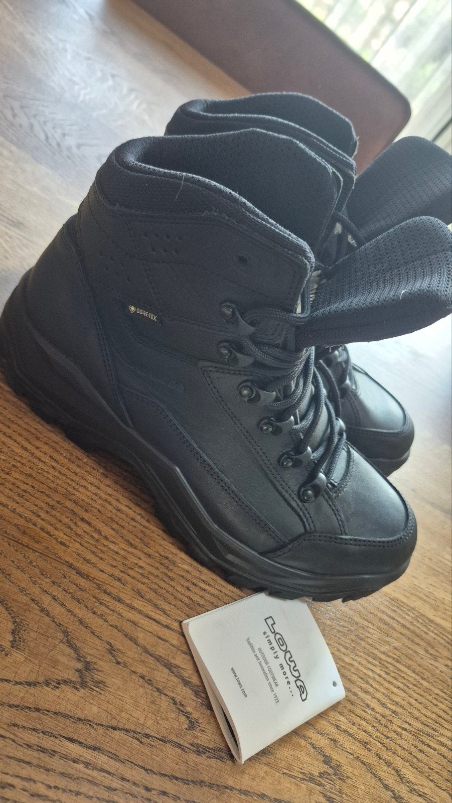Lowa wandelschoenen maat 42 nieuw, Ophalen of Verzenden, Nieuw, Schoenen