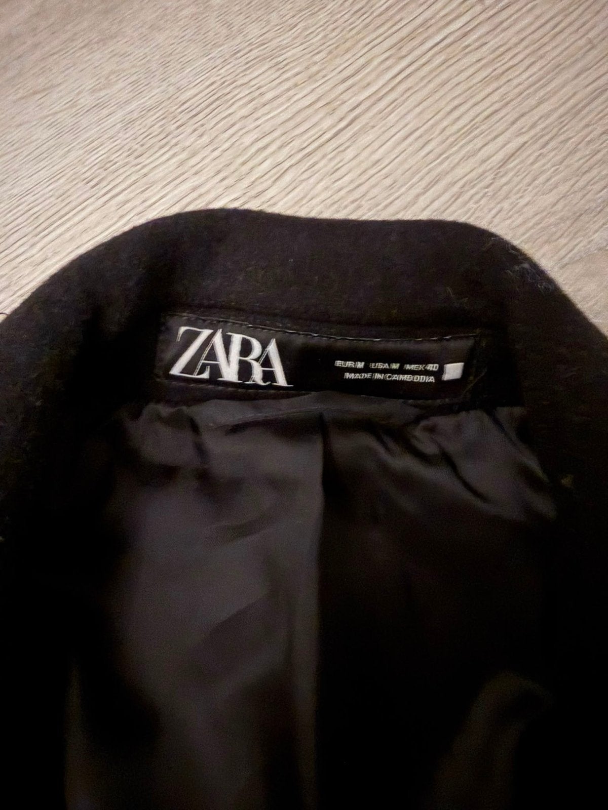 Zwarte Zara jas, maat M, Kleding | Dames, Jassen | Winter, Ophalen, Zo goed als nieuw, Maat 38/40 (M), Zwart