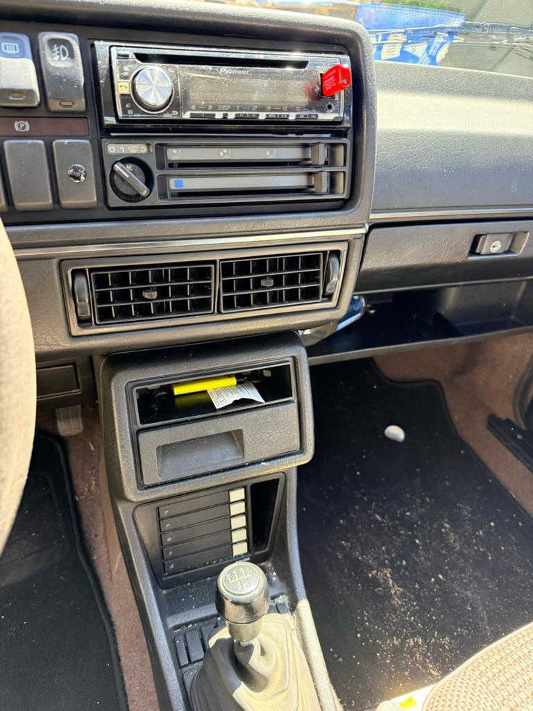 Volkswagen 1986 Grijs, Auto's, Volkswagen, 1000 kg, 778 kg, 439 kg, 5 stoelen