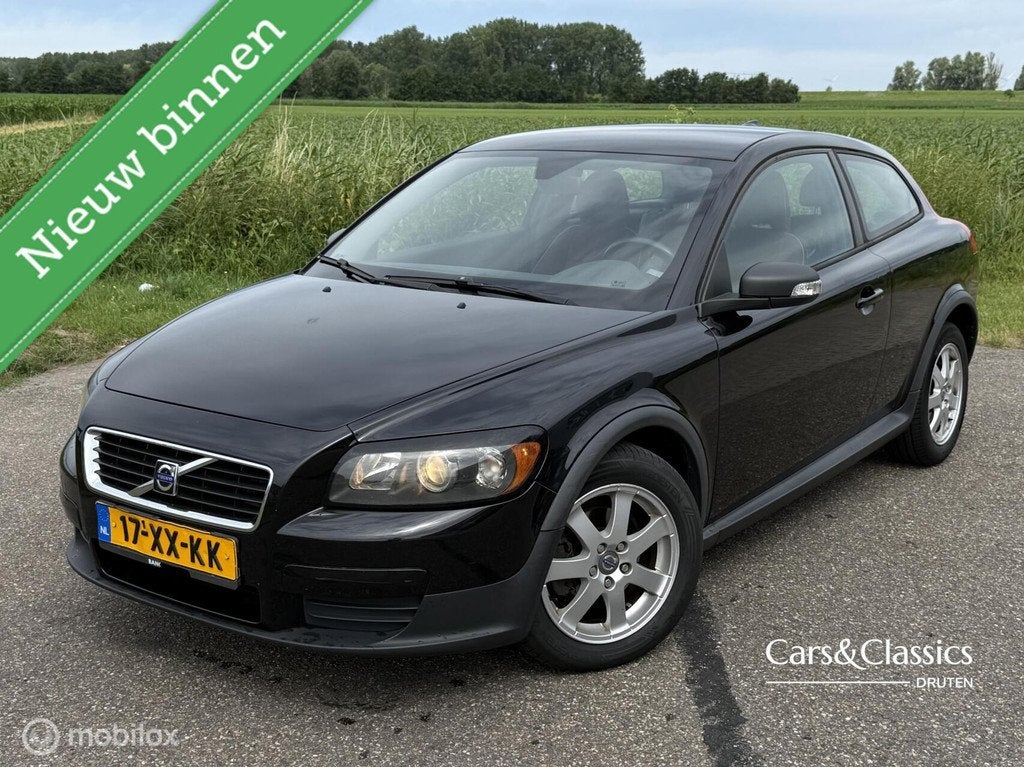 Volvo C30 1.8F Kinetic DEALER ONDERHOUDEN, AIRCO, Voorwielaandrijving, Gebruikt, 4 cilinders, 4 stoelen