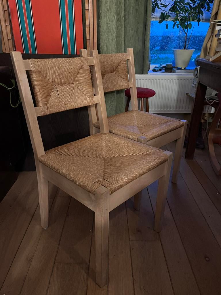 Twee vintage massief berken stoelen met gevlochten zitting, Ophalen, Zo goed als nieuw, Bruin, Twee