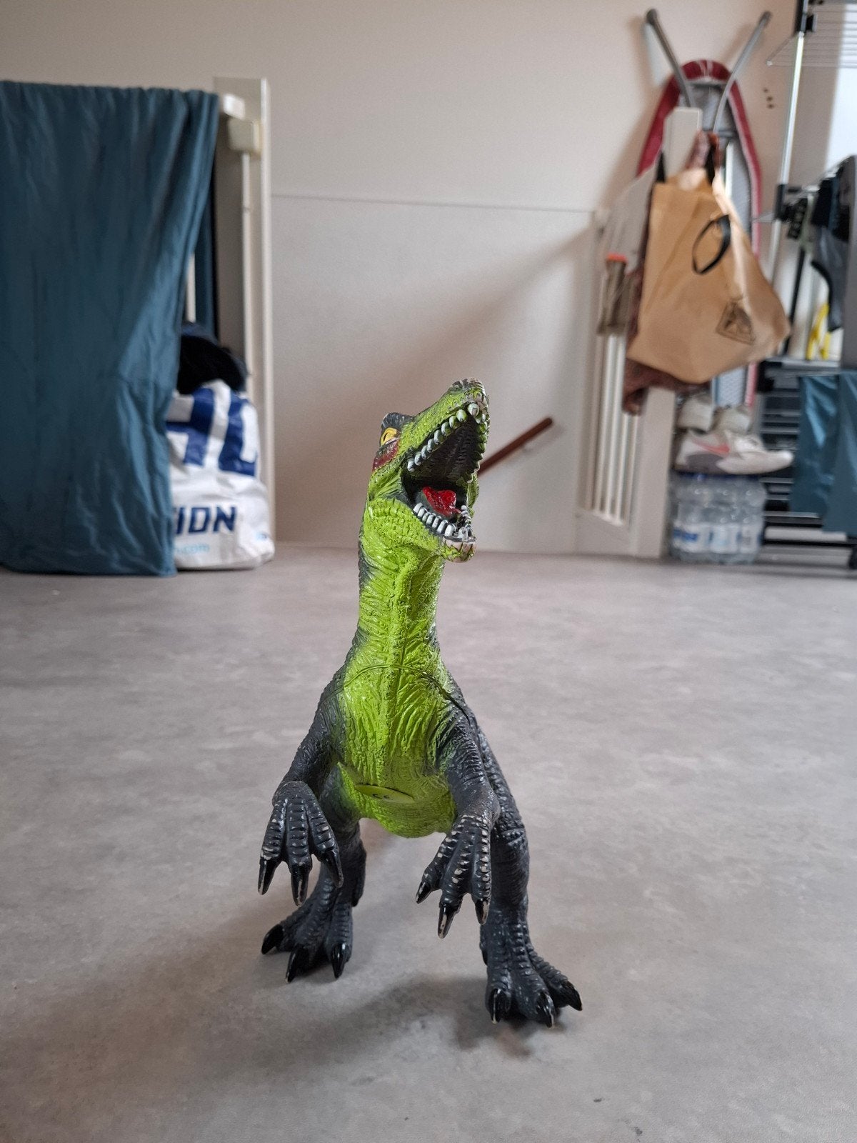 Realistische Dinosaurus Speelgoedfiguur - Raptor, Ophalen of Verzenden, Jongen of Meisje