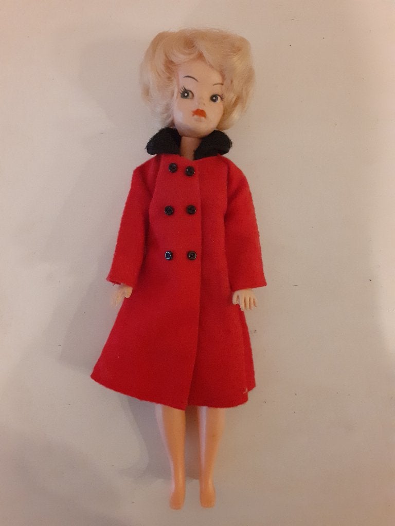 Sindy - made in Hongkong - jaren 60 pop, --, Ophalen of Verzenden, Zo goed als nieuw, --