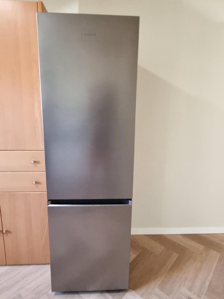 Energiezuinige Samsung Koel-vriescombinatie - RB36T600CS9, Ophalen, Gebruikt, 200 liter of meer, Met aparte vriezer
