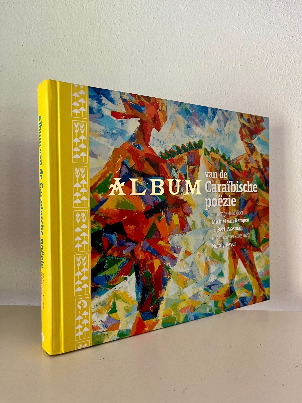 Album van de Caraïbische Poëzie - Michiel van Kempen, Ophalen of Verzenden, Zo goed als nieuw