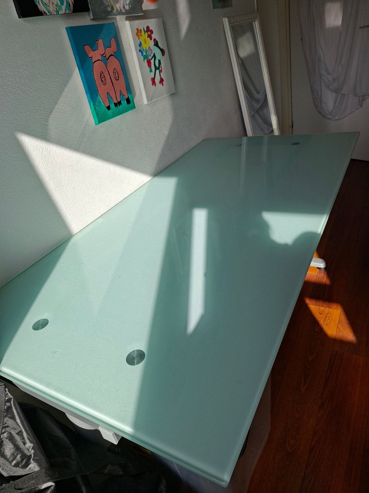 Glazen bureau met metalen onderstel, Huis en Inrichting, Ophalen, Gebruikt, 100 tot 150 cm, Tot twee personen