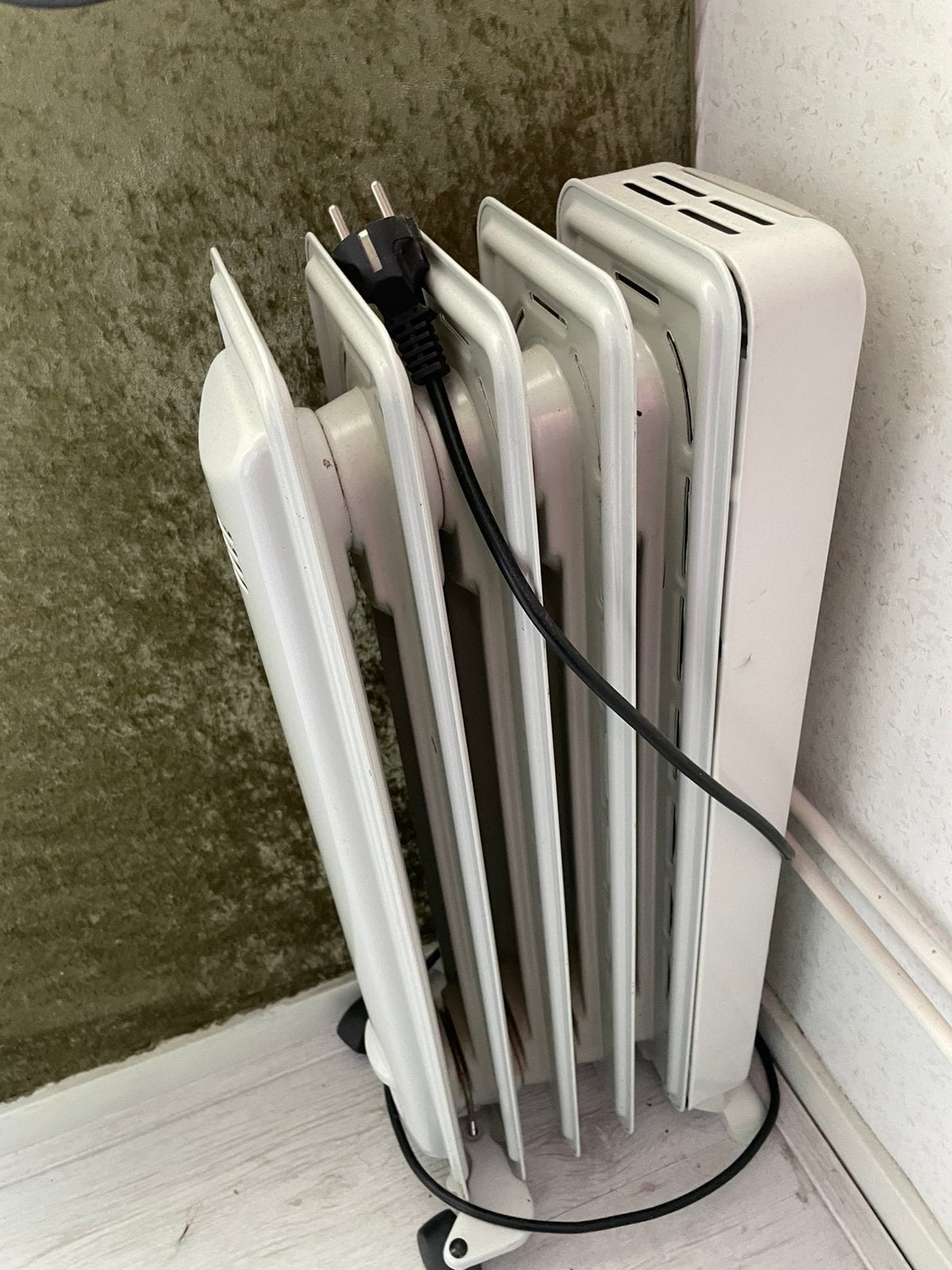 Electrische kachel, Doe-het-zelf en Verbouw, Verwarming en Radiatoren, Ophalen, 30 tot 80 cm, Gebruikt, Kachel