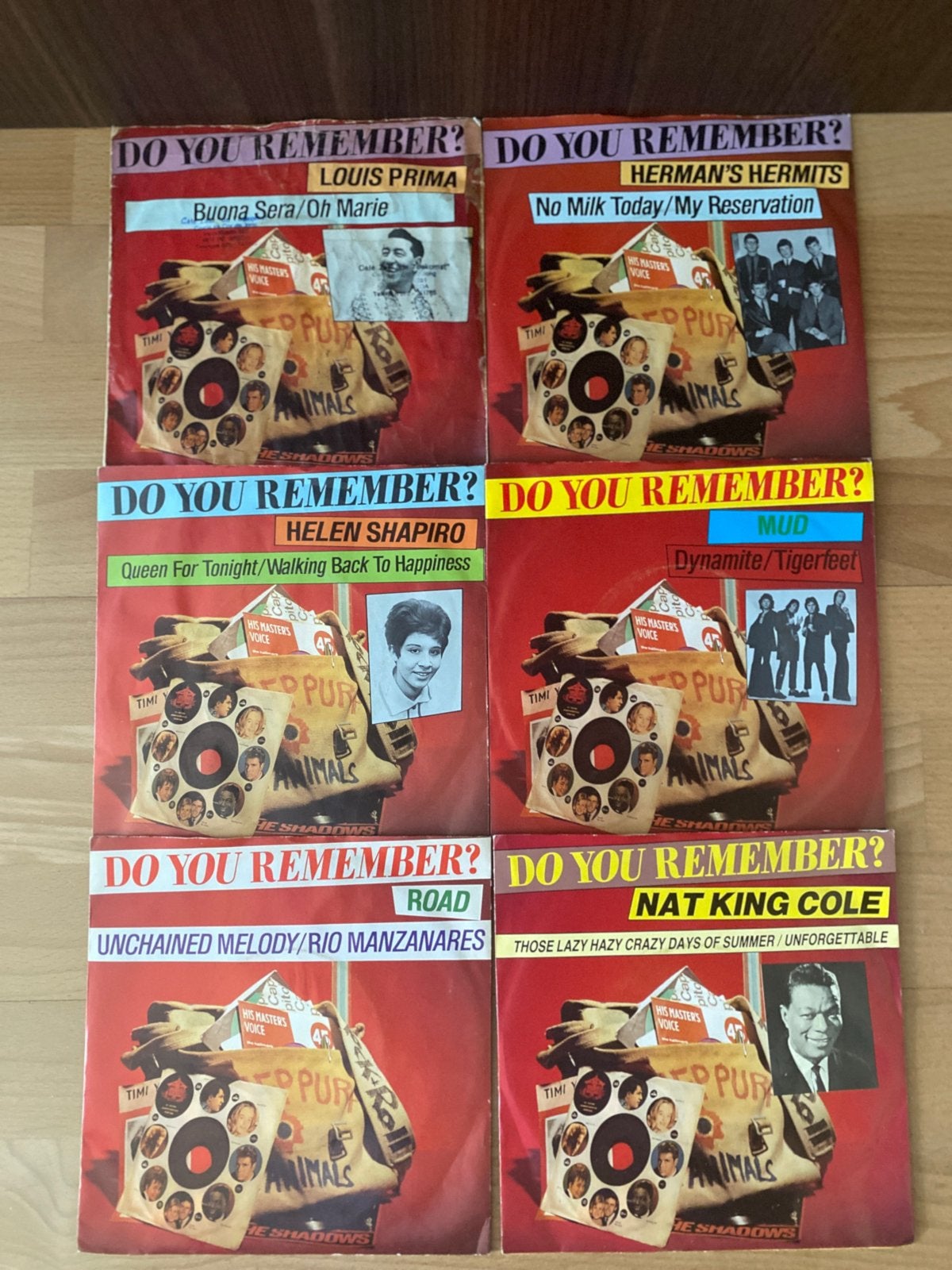 24 singles in een platen rekje - Do You Remember t.e.a.b, Gebruikt, 7 inch, Ophalen of Verzenden, Pop