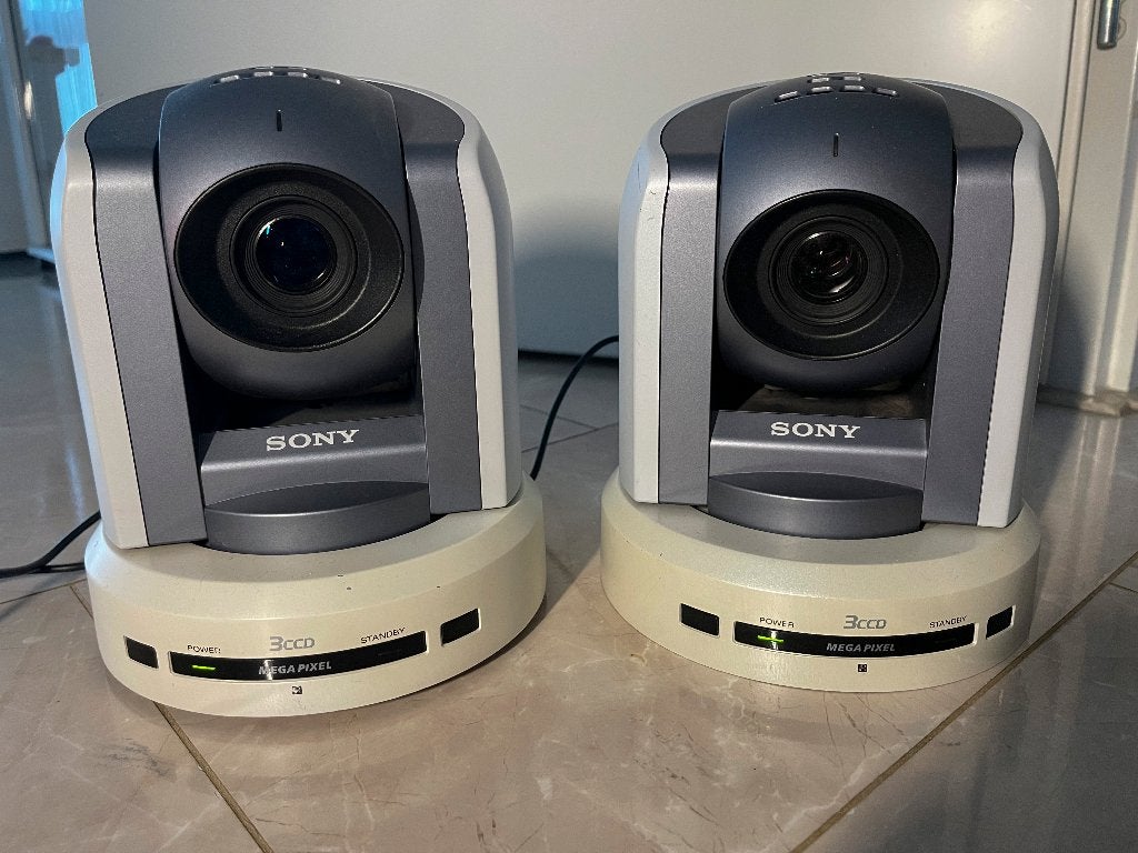 SONY professionele 2 PTZ camera met PTZ camera controller, N, N, Overige soorten, Zo goed als nieuw
