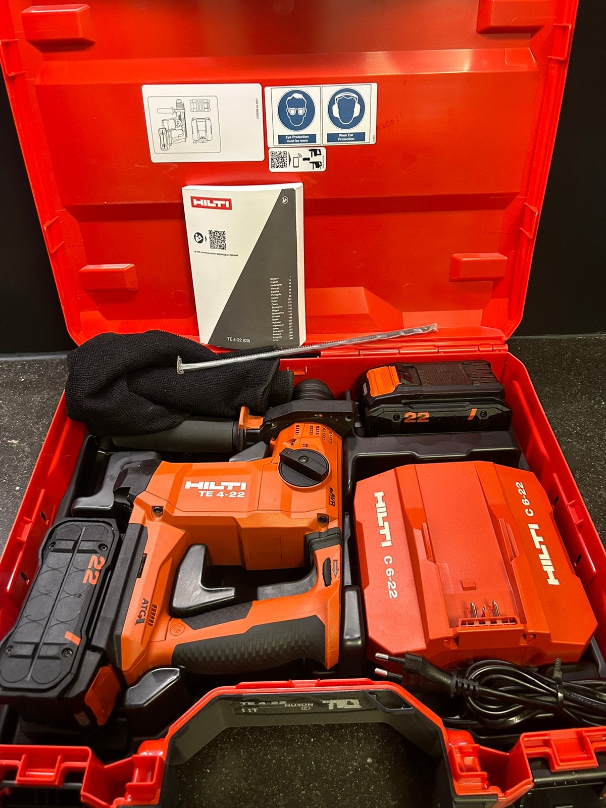 Hilti Nuron TE4-22 boorhamer, Ophalen of Verzenden, Zo goed als nieuw, Boor- en/of Breekhamer