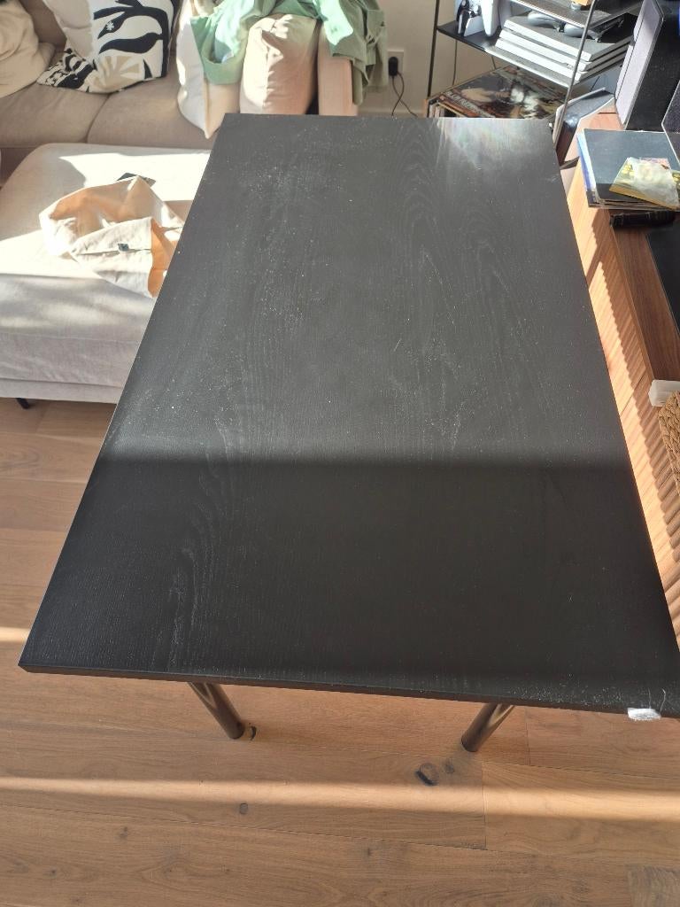 black desk IKEA, Ophalen, Zo goed als nieuw, Zwart