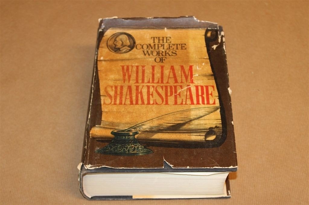 Complete Works of William Shakespeare — Dik Boek 1974, Ophalen of Verzenden, Gelezen