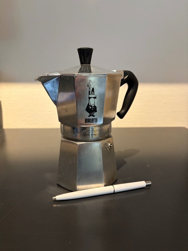 Bialetti percolator, Espresso apparaat, Gemalen koffie, Ophalen of Verzenden, Zo goed als nieuw