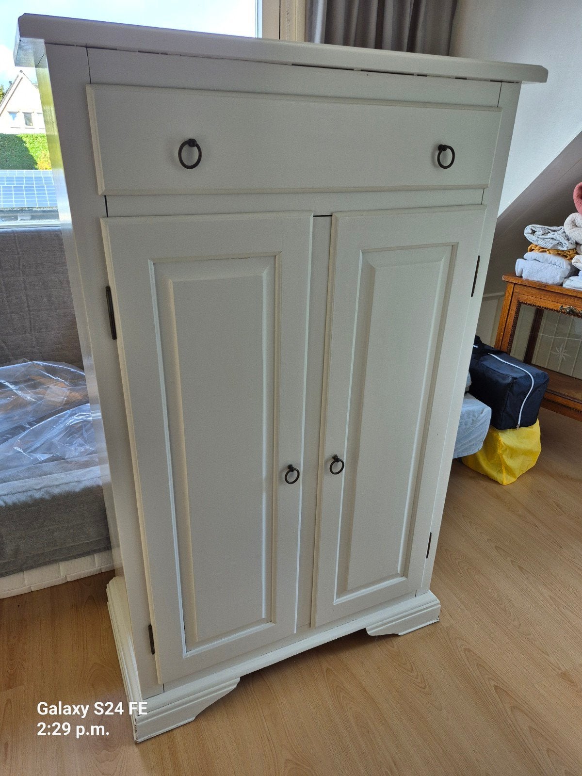 Brocante Meidenkast, Ophalen