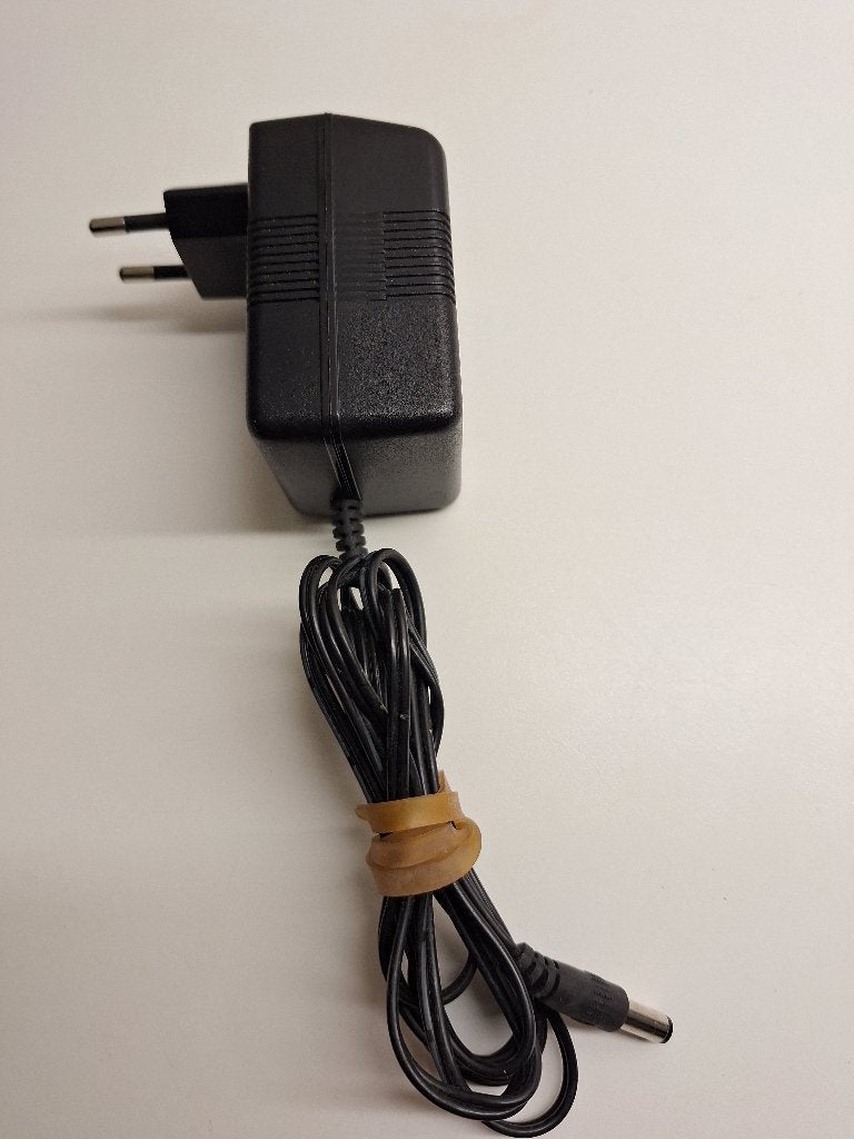 Vtech AC/DC Adapter 9V/2.7VA 7W, Ophalen of Verzenden, Zo goed als nieuw, 6 maanden tot 2 jaar
