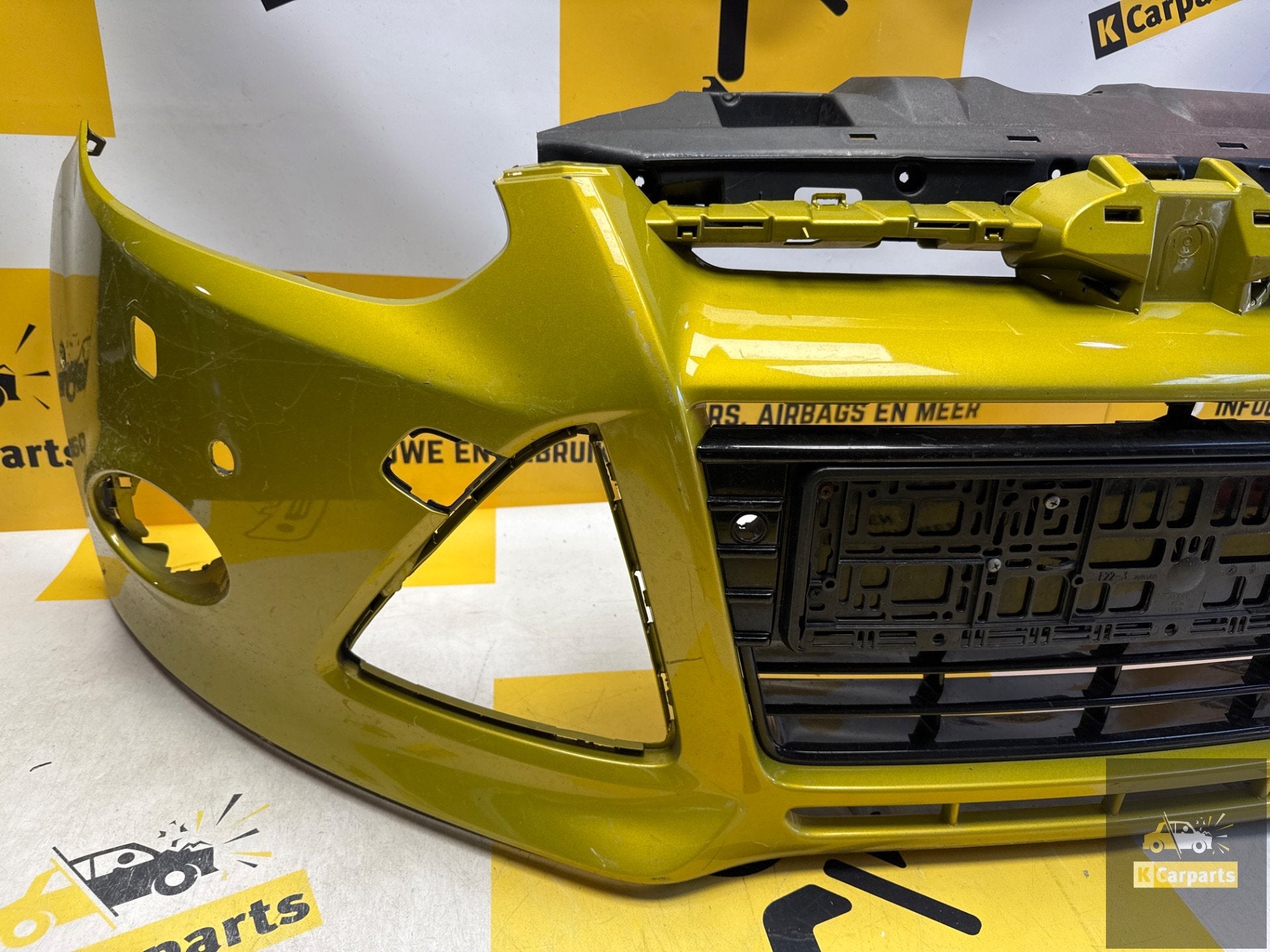 Bumper Ford Focus MK3 Facelift KLS BM5117757A 2009-2014, Gebruikt, Voor, Info@ford.com, Ophalen of Verzenden