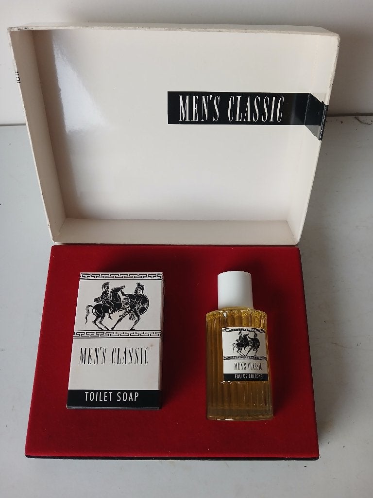 OLD VERSION Mens Classic eau de cologne en zeep, Verzenden, Nieuw, Parfumfles, Gevuld