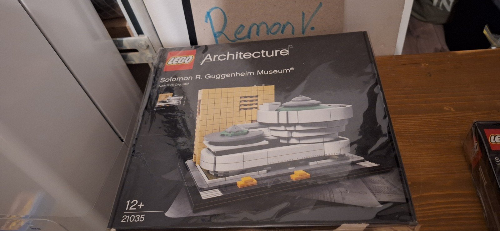 LEGO Architecture 21035 Solomon R. Guggenheim Museum (Nieuw), Kinderen en Baby's, Speelgoed | Duplo en Lego, Lego, Nieuw, Architecture