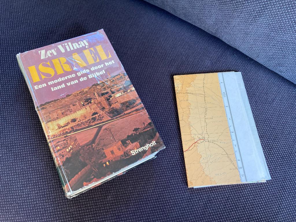 🇮🇱 Israel - Zev Vilnay, Ophalen of Verzenden, Gelezen, Overige gebieden