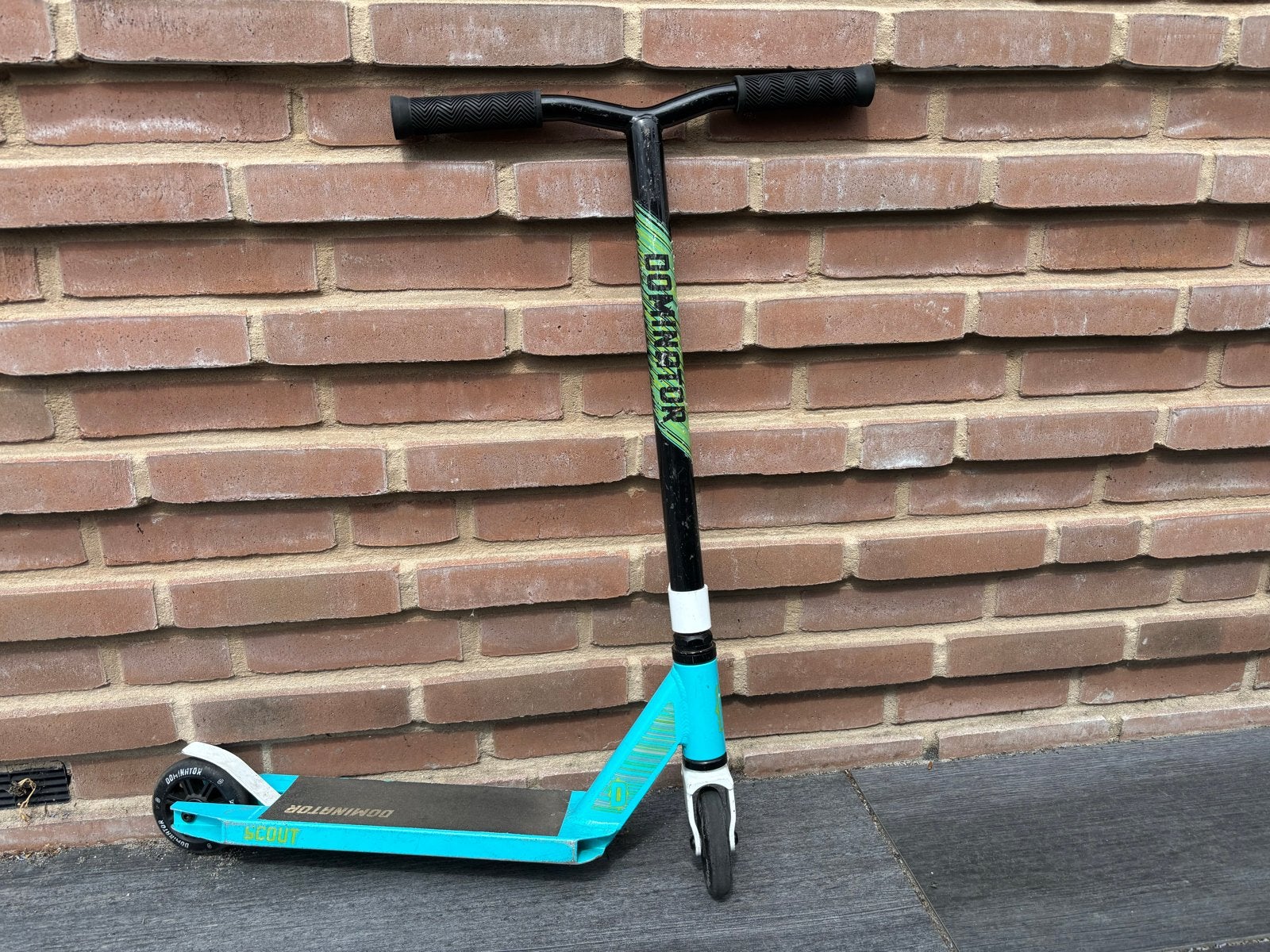Dominator Scout Junior Stuntstep, Fietsen en Brommers, Steps, Ophalen, Gebruikt, Gewone step