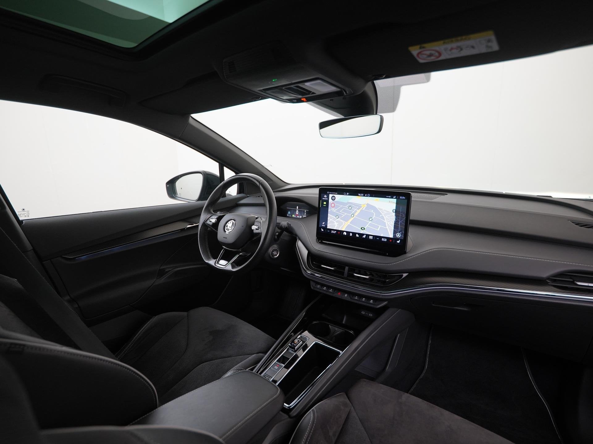 Skoda Enyaq iV 80 Sportline | SOH 96% | Panoramadak | Trekha, Auto's, Skoda, Automaat, Achterwielaandrijving, Gebruikt, Zwart
