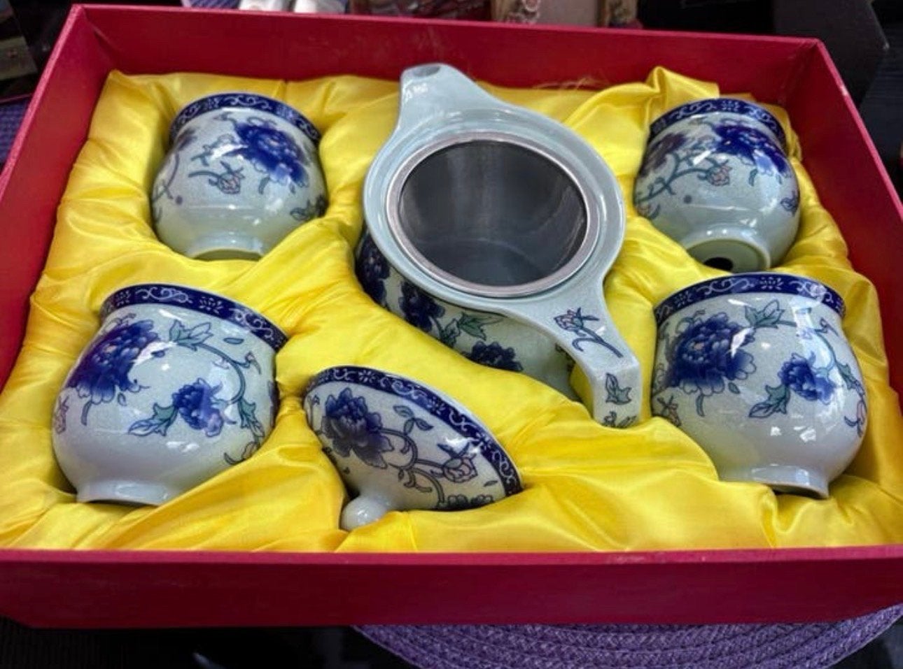 Prachtige Chinese theeset - Keramiek met bloemmotief, Antiek en Kunst, Ophalen