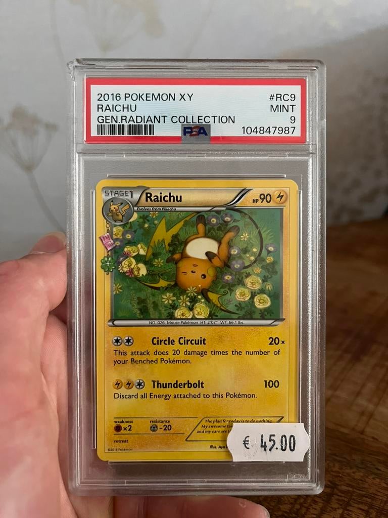 Pokemon TCG - Raichu #RC9 PSA 9 (Generations), Ophalen of Verzenden, Nieuw, Losse kaart, Foil