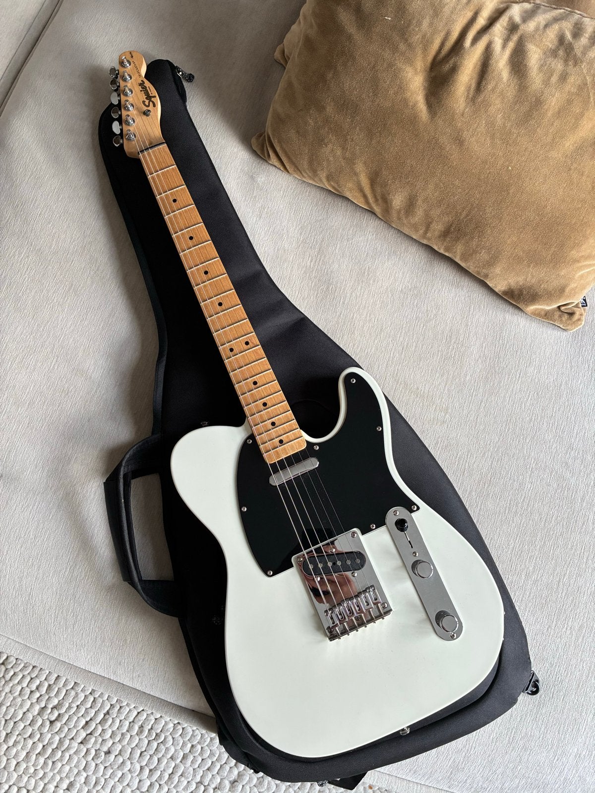 Squier Affinity Telecaster MN AW met vele upgrades, Ophalen, Zo goed als nieuw, Solid body, Fender