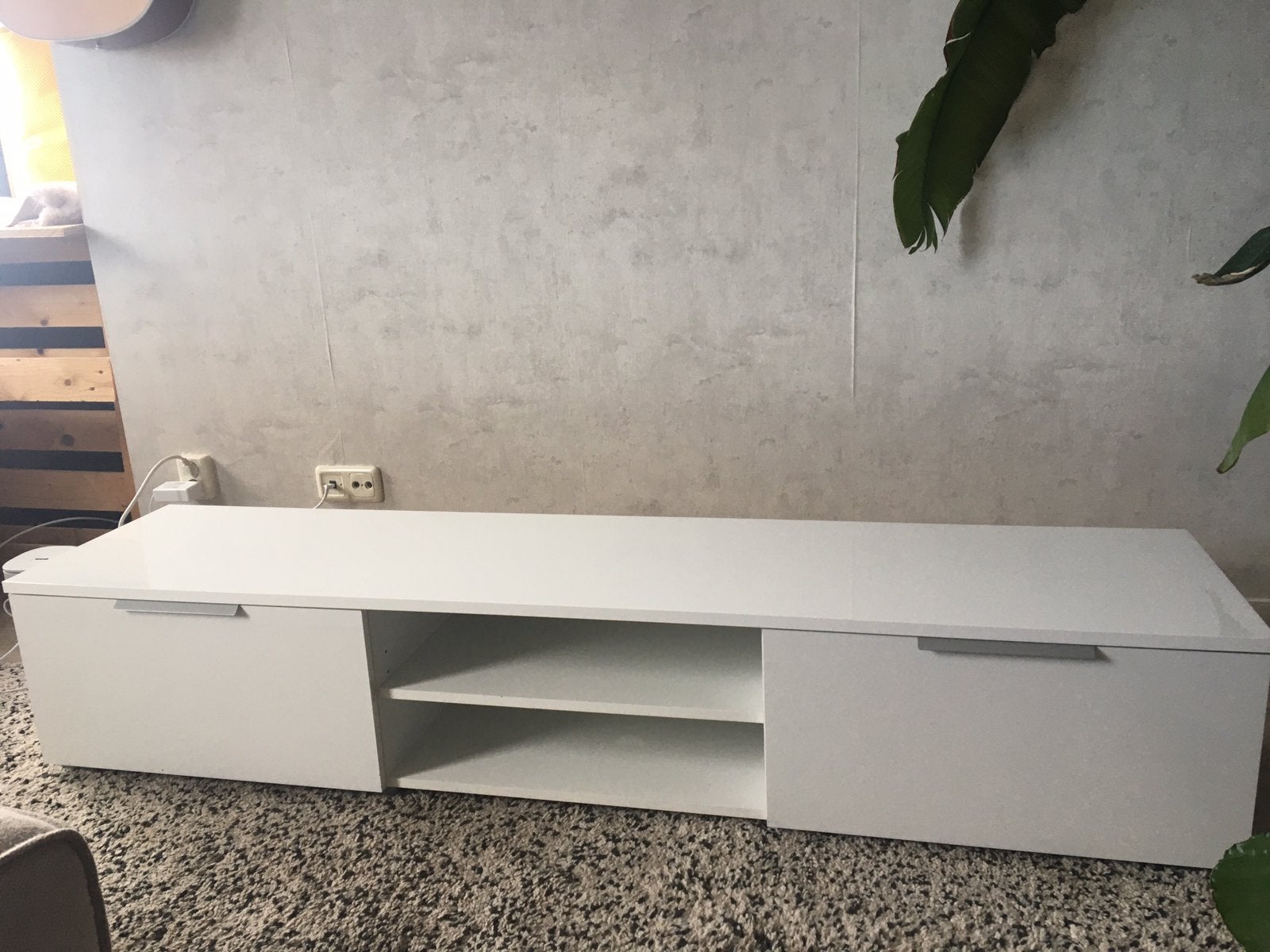 TV MEUBEL hoogglans wit MOET NU WEG, Ophalen, Zo goed als nieuw, 25 tot 50 cm, Minder dan 100 cm