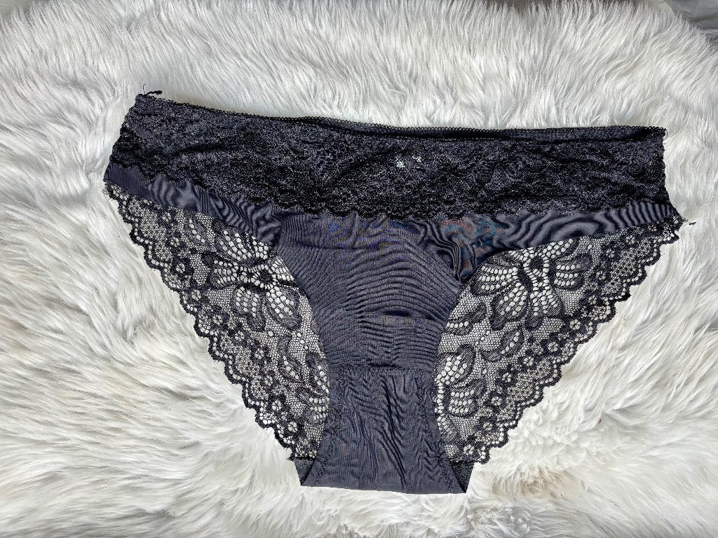 Zacht satijnen slipje met kant - L, Verzenden, Zwart, Slip