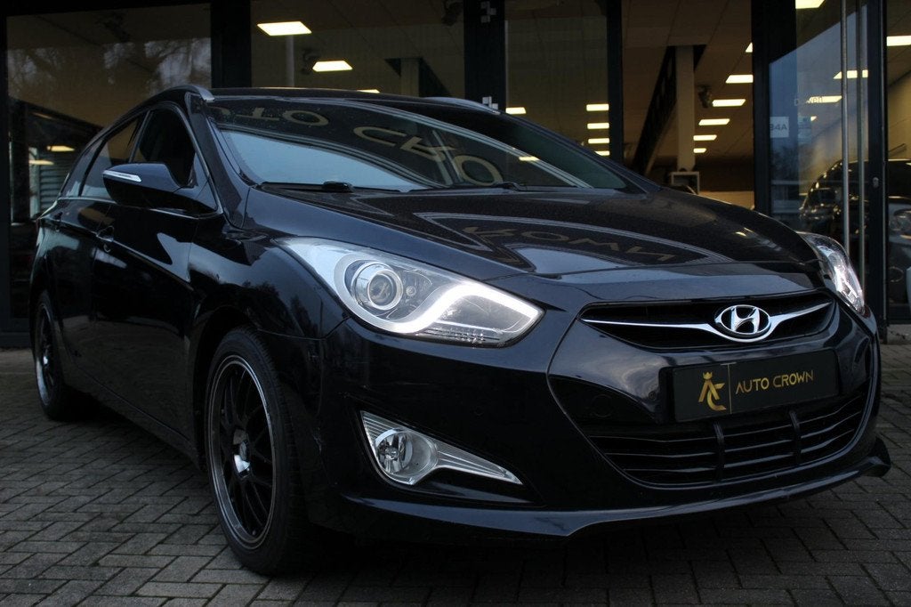 Hyundai I40 Wagon 2.0 GDI i-Catcher Automaat! 113.360KM!, Euro 5, 4 cilinders, 700 kg, Zwart