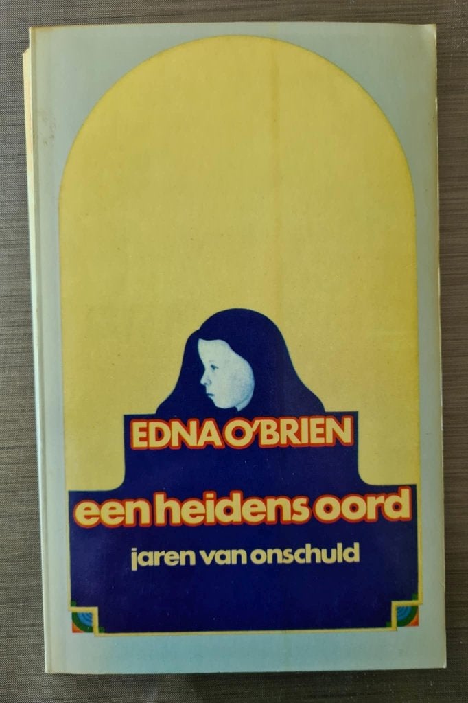 Een Heidens oord, jaren van onschuld -Edna O'Brien -Ierland, Ophalen of Verzenden, Gelezen, Europa overig