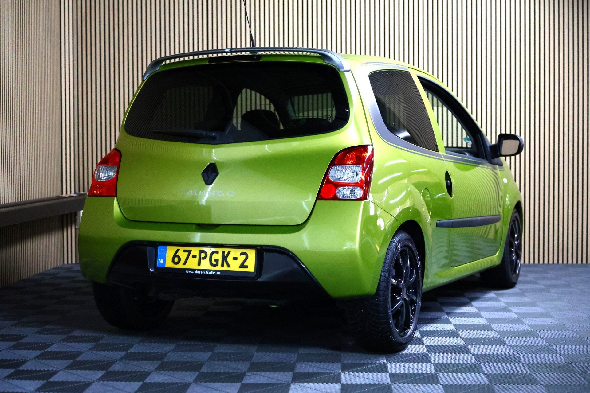 Renault Twingo 1.2-16V Collection 123000 km ! 2011, Auto's, Renault, Gebruikt, 4 cilinders, 4 stoelen, Bedrijf