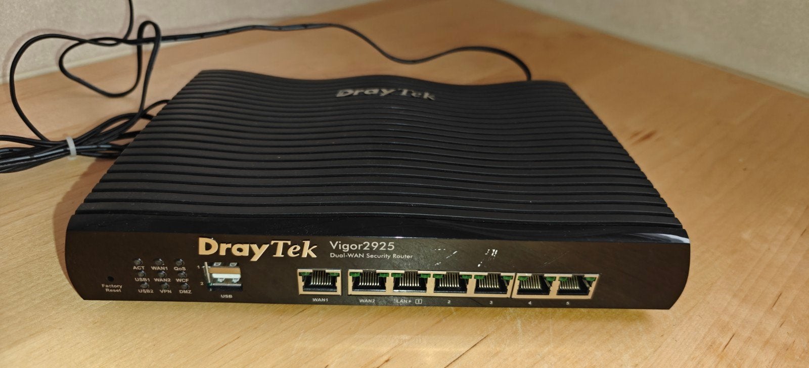 DrayTek Vigor 2925 Dual-WAN Security Router Firewall, Computers en Software, Routers en Modems, Ophalen of Verzenden, Gebruikt