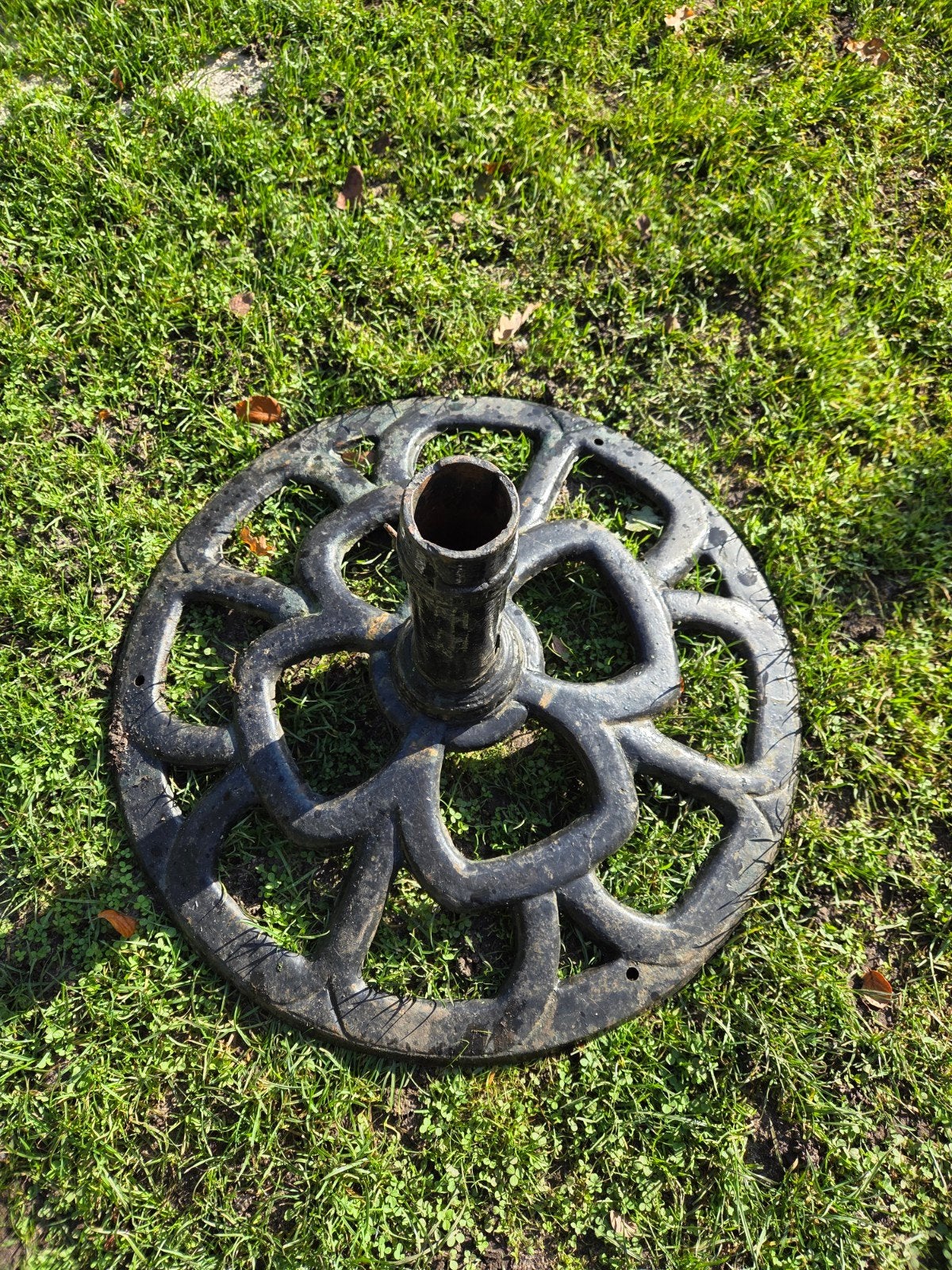 Gietijzeren parasolvoet, Tuin en Terras, Ophalen, Gebruikt, Minder dan 1 meter, Parasolvoet