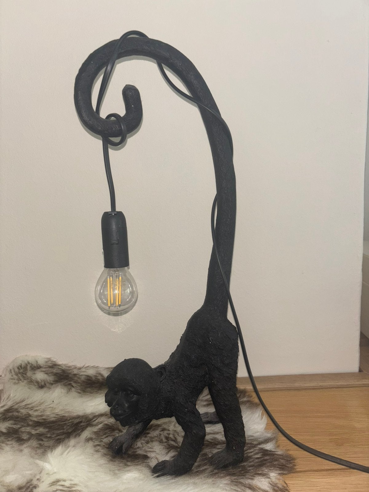 Lamp aapje, Ophalen, Zo goed als nieuw, Inclusief lichtbron