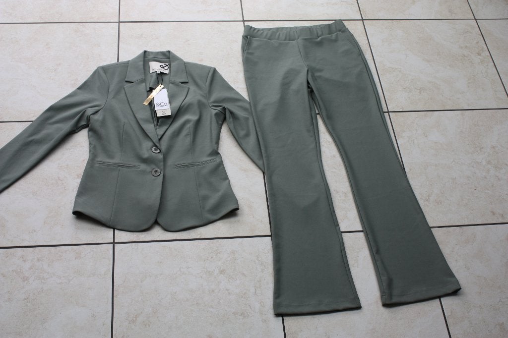 &Co Woman Studio travelstof set M, Kleding | Dames, Maat 38/40 (M), Kostuum of Pak, Overige kleuren, Verzenden