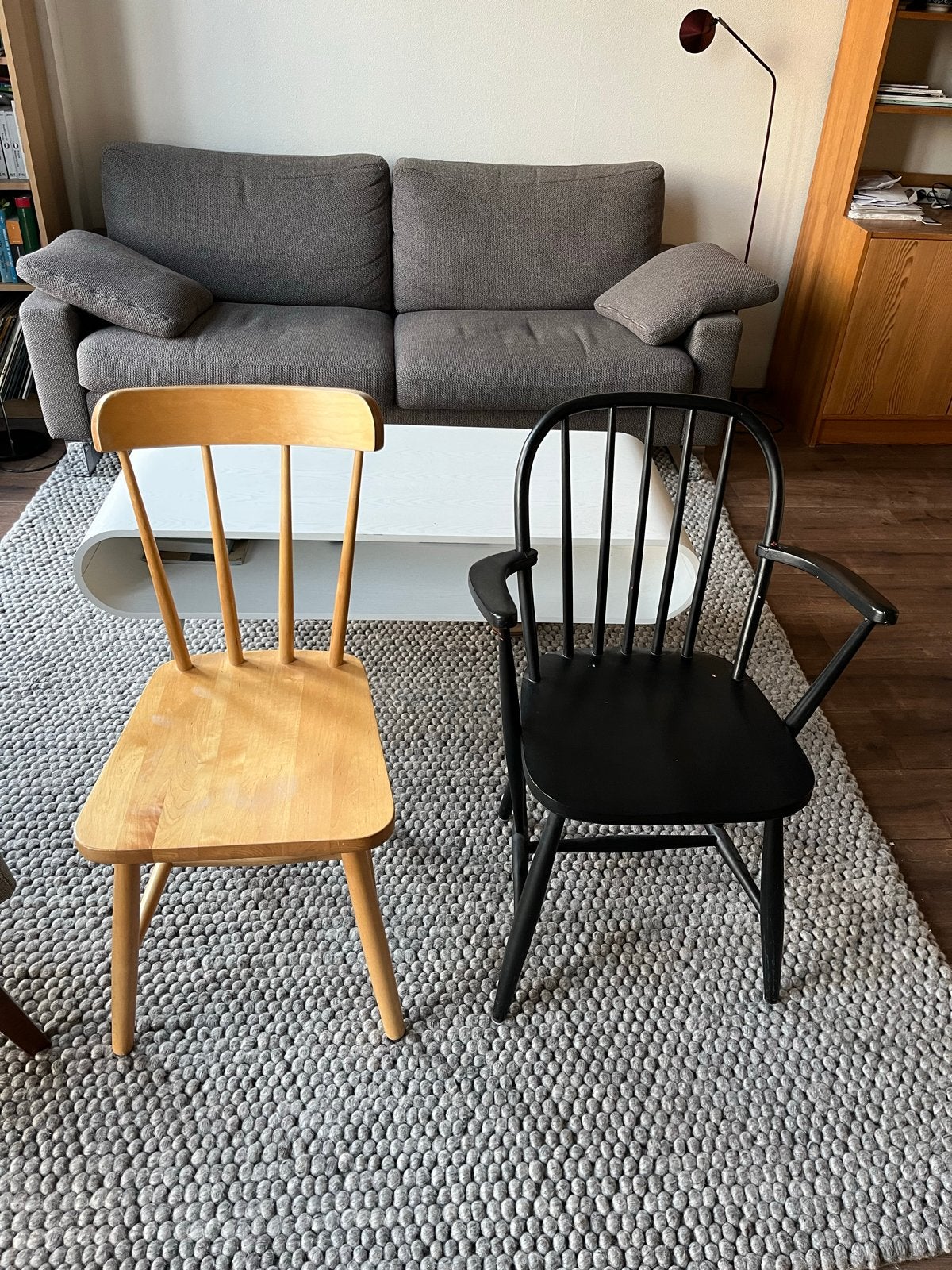 2 Houten Spijlenstoelen (apart of als set), Ophalen, Gebruikt, Twee, Zwart