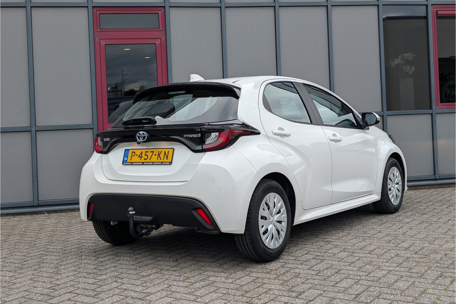 Toyota Yaris 1.5 Hybrid Active Trekhaak Apple Carplay / Andr, Gebruikt, Euro 6, Met garantie (alle), Bedrijf