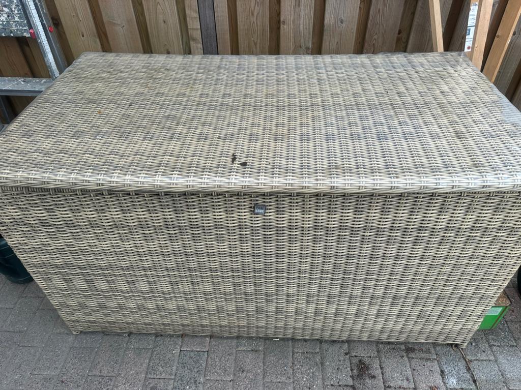 Grote kussen of spullen opbergkist, Tuin en Terras, Tuinmeubel-accessoires, Ophalen, Gebruikt