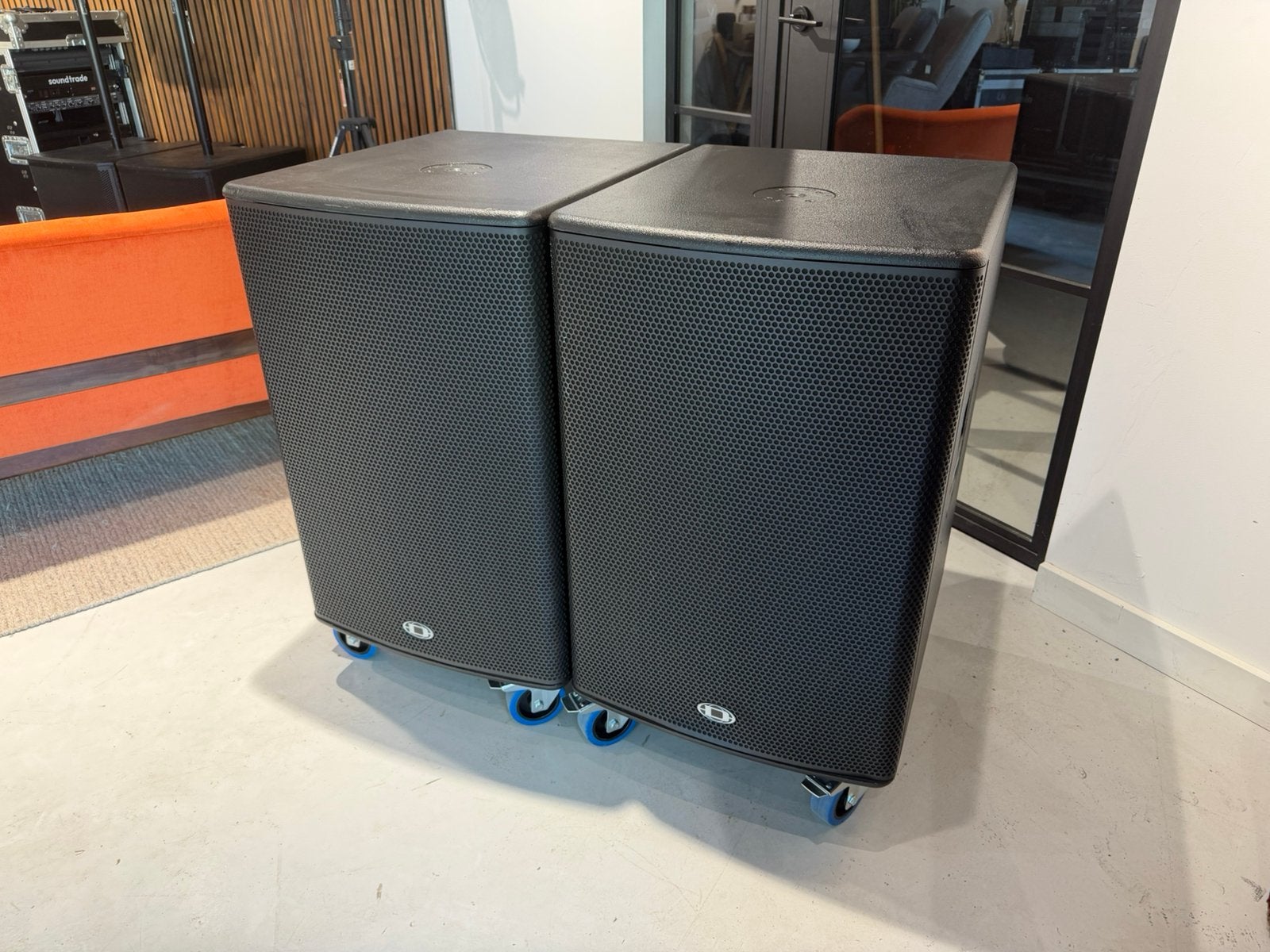 2x Dynacord Sub 1.18 speaker, Overige merken, Subwoofer, Geen, Geen