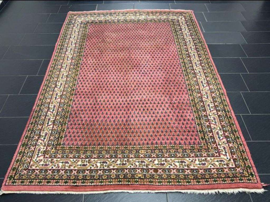 Vintage Perzisch tapijt, roze met traditioneel patroon, Gebruikt, 150 tot 200 cm, 200 cm of meer, Ophalen of Verzenden